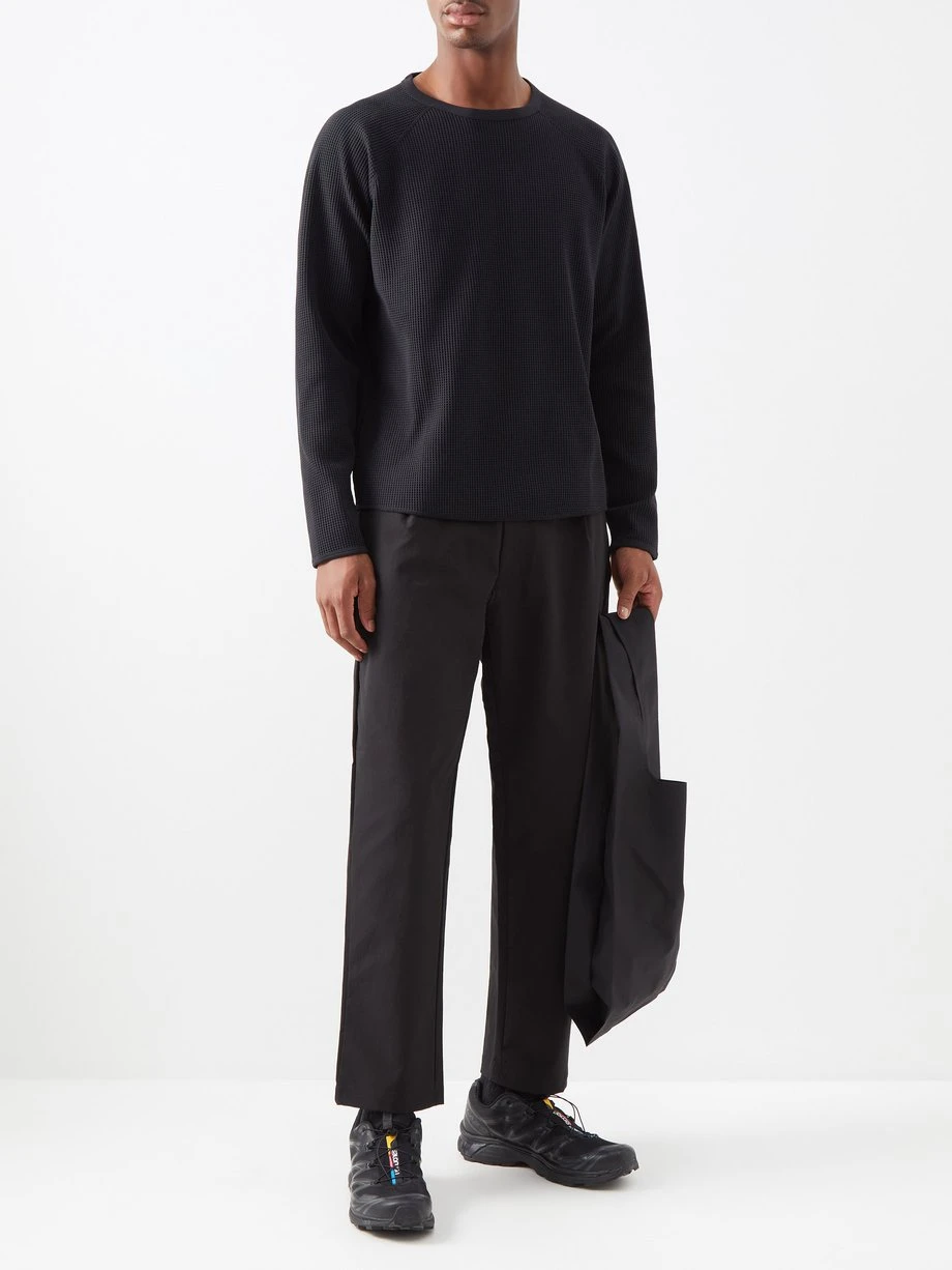 GOLDWIN Waffle-knit Thermal Long-sleeved T-shirt 4 GOLDWIN Waffle-knit Thermal Long-sleeved T-shirt – Image 2