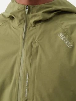 2XU Light Speed Hooded Shell Jacket -MONCLER Boutique 920 1343