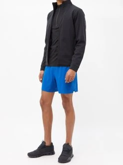 MONCLER Boutique -MONCLER Boutique 920 2221