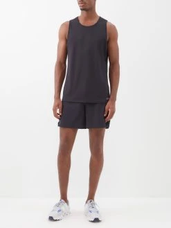 MONCLER Boutique -MONCLER Boutique 920 2236