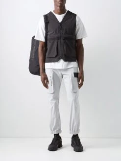 Helly Hansen HH-118389225 HH Arc Technical Vest 6 Helly Hansen HH-118389225 HH Arc Technical Vest -MONCLER Boutique 920 496