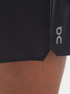 On Lightweight Running Shorts -MONCLER Boutique 920 548