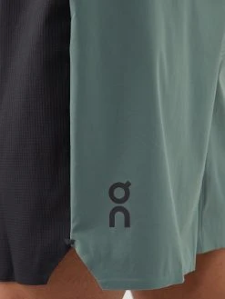 On Lightweight Running Shorts -MONCLER Boutique 920 968